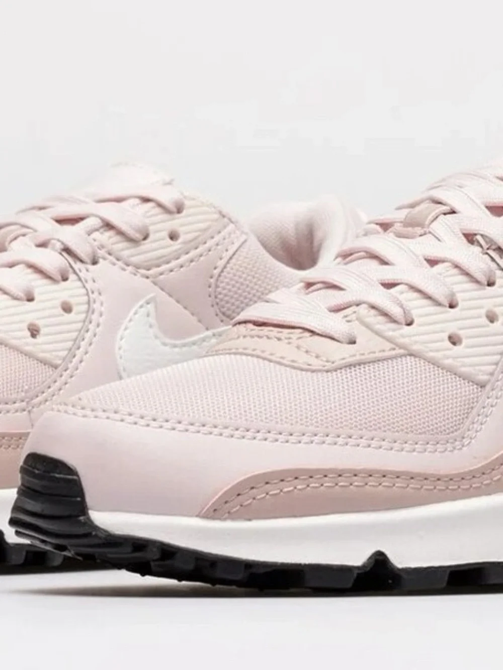 Nike Women's Light Pink Lace-Up Athletic Sneakers